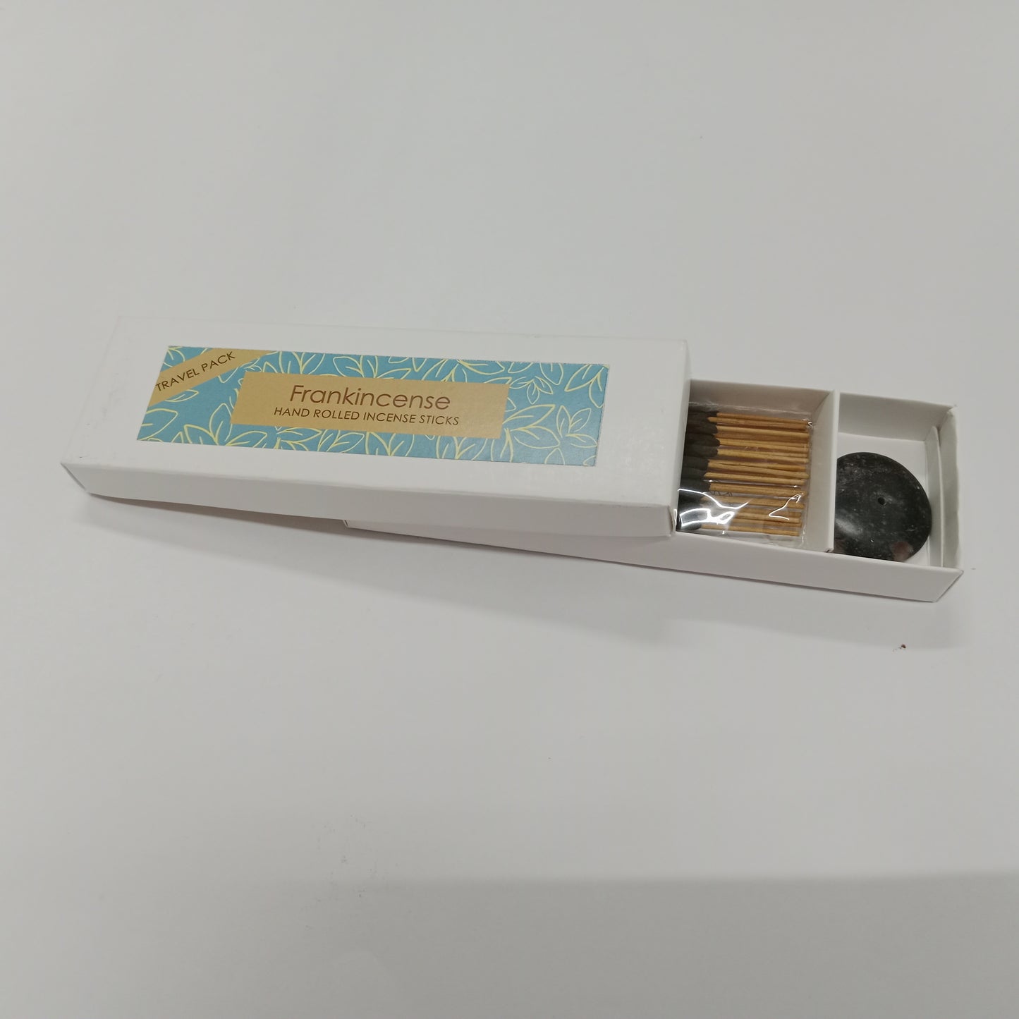 buy-handrolled-incense-sicks-travel-pack-with-a-incense-holder-which-is-best-compact-pack-available-in-aura-experience-store-pondicherry