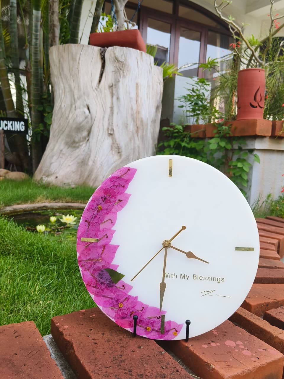 Protection Flower Resin Wall Clock