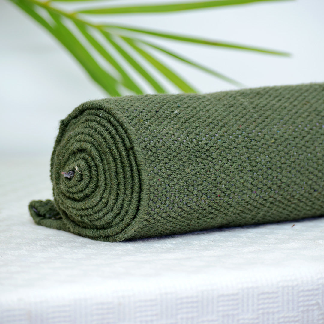 green-color-yoga-mat-in-aura-from-pondicherry