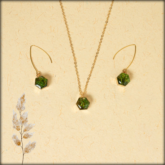 aura handcrafted green moss preserved leaves jewellery set
