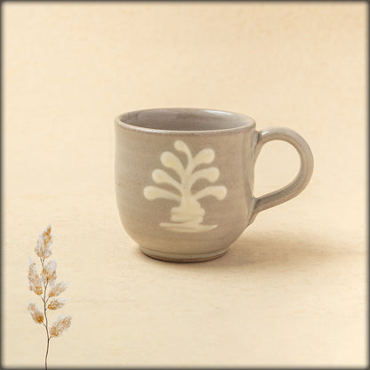 aura light grey design mug
