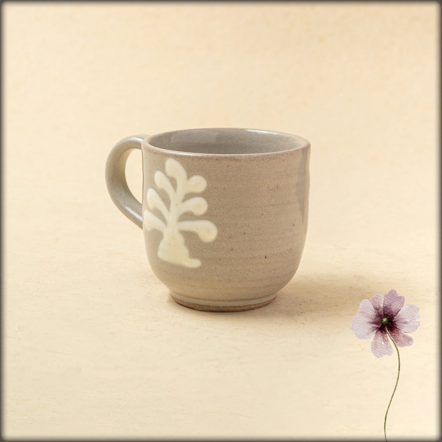 aura light grey design mug