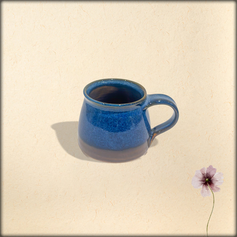 Tea mug (fountain, grey)