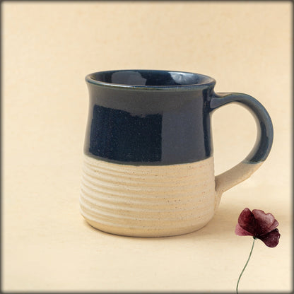 aura green & ivory coffee mug