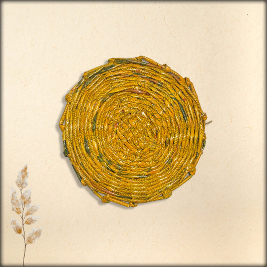 aura round pot trivet - yellow