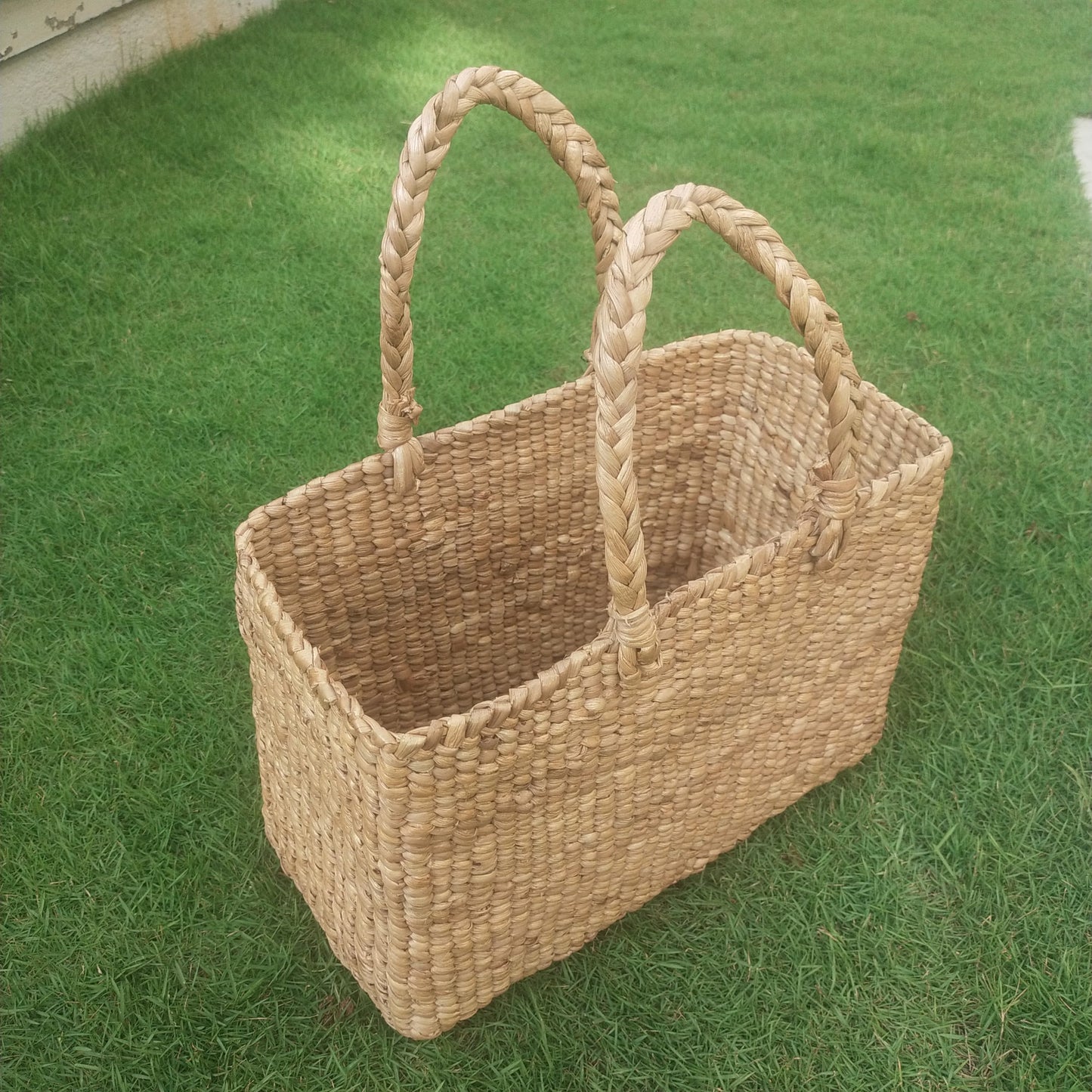 Eco Friendly Water Hyacinth Basket