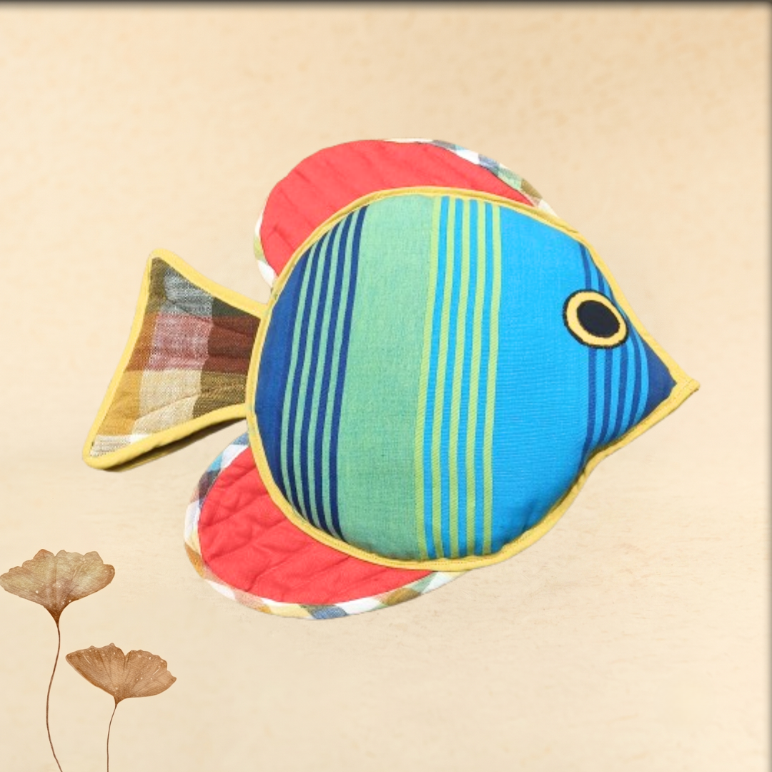 fish pillow AURA
