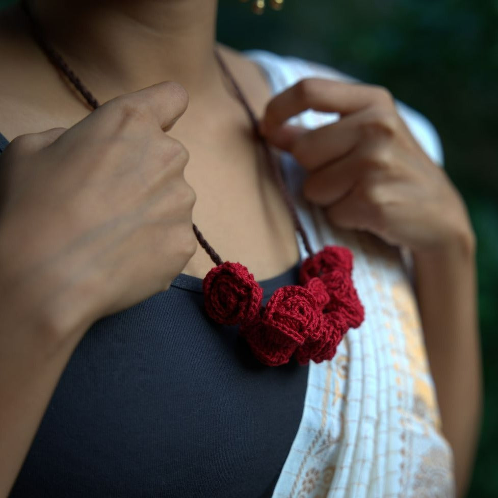 artisanal red rose crochet necklace