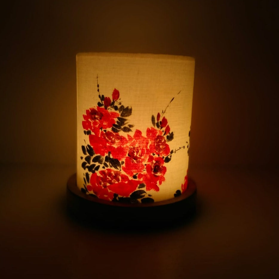 Japanese Handpainted Red Flower T-Light Holder