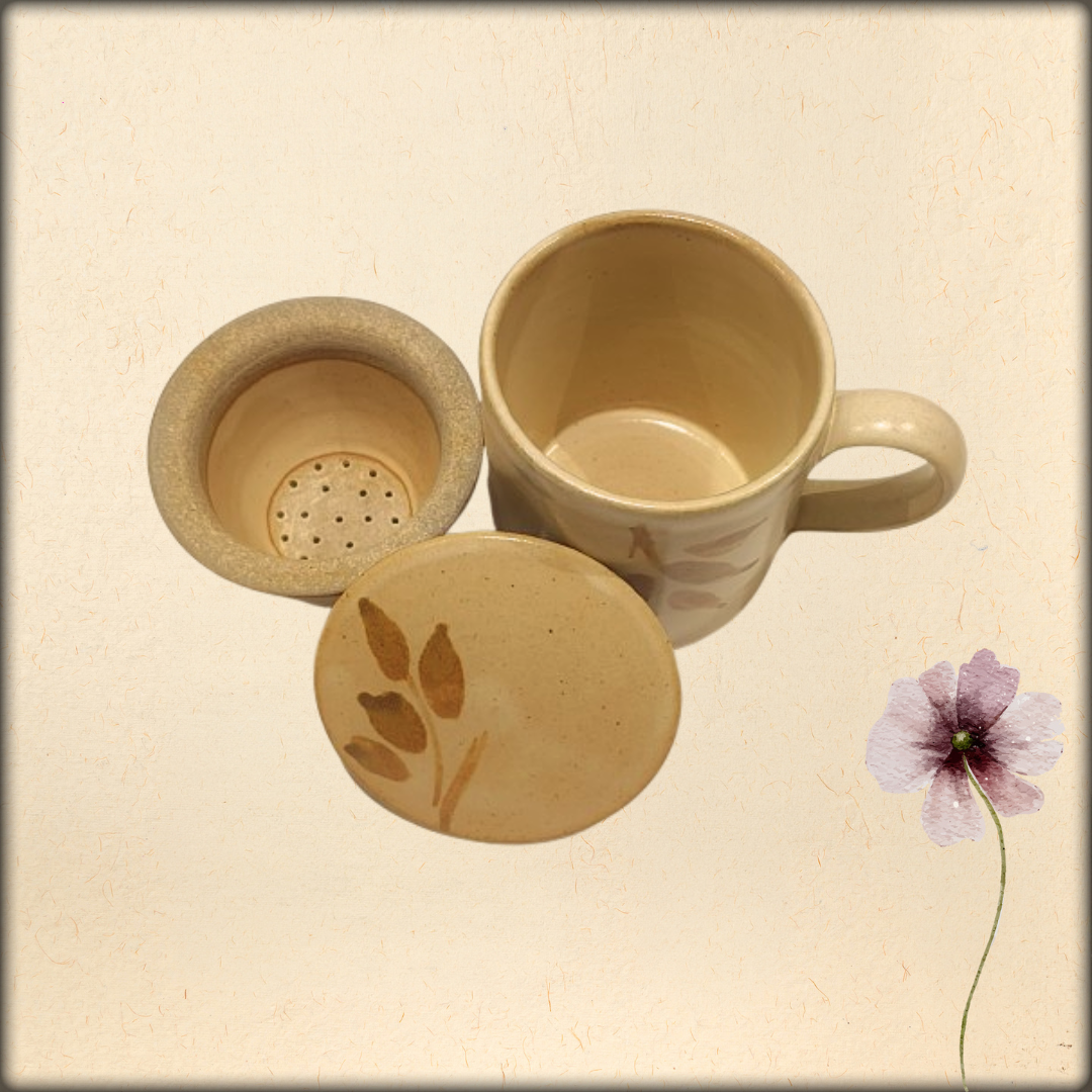 aura ceramic tea cup with infuser & lid | 300ml beige foliage mug