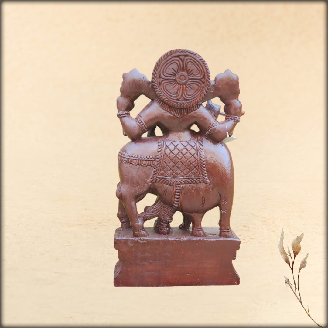 online-shopping-krishna-statue-in-wooden-with-the-flute-which-is-best-home-decor-available-in-aura-boutique-pondicherry