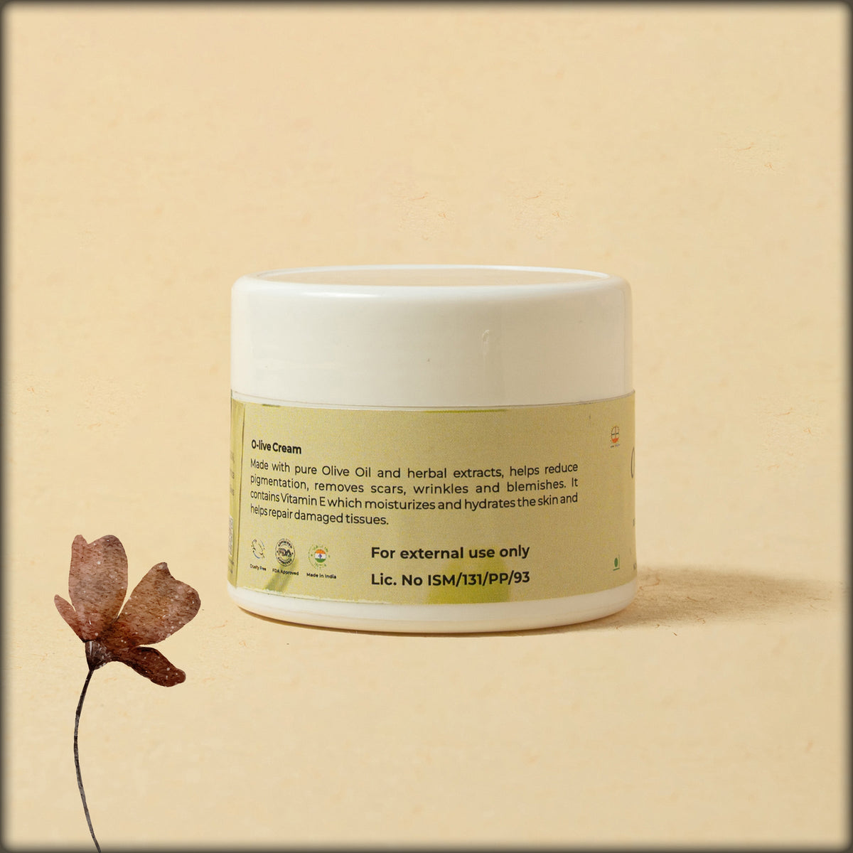 Ayurvedic proprietary medicine night cream suitable for all skin types available at aura store puducherry