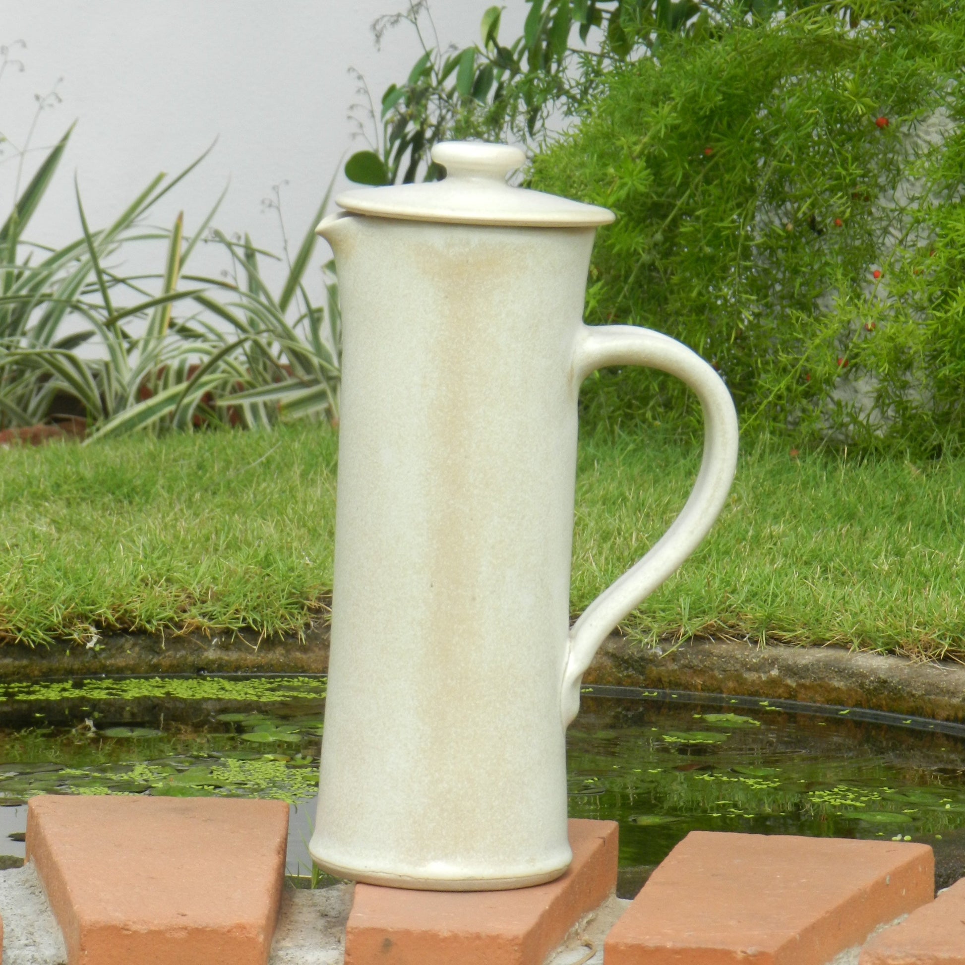 natural-handmade-water-jug-with-lidwith-keeps-the-water-naturally-cool-all-over-the-day-without-any-artifical-in-aura-store-pondicherry