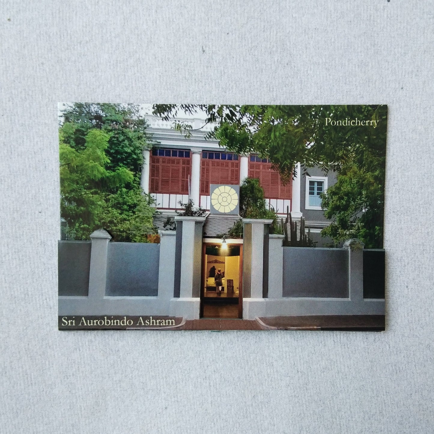 handmade-fridge-magnet-sri-aurobindo-ashram