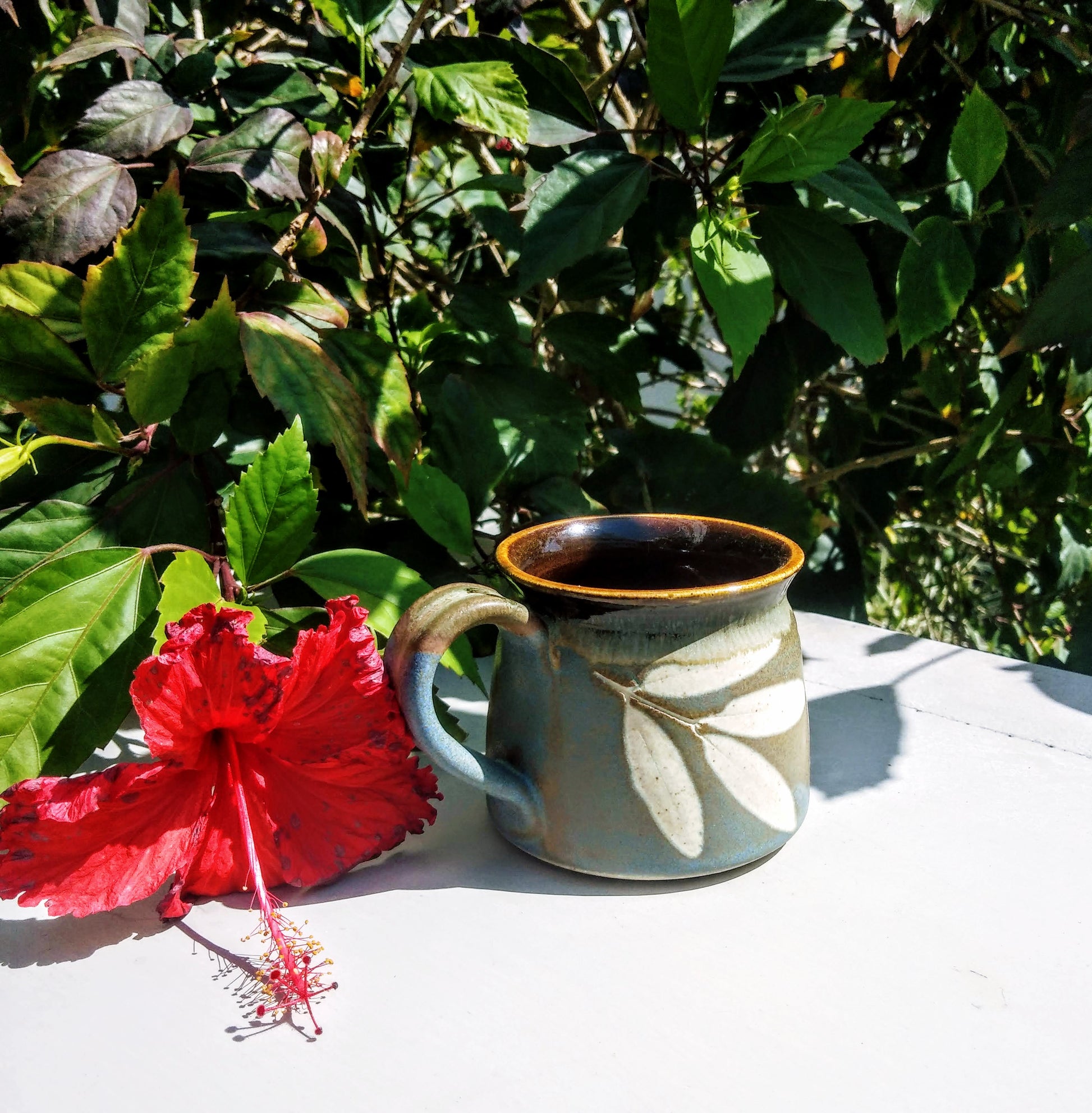 beautiful-elegant-stylish-tea-mug-made-clay-which-is-good-for-health-in-aura=-store-pondicherry