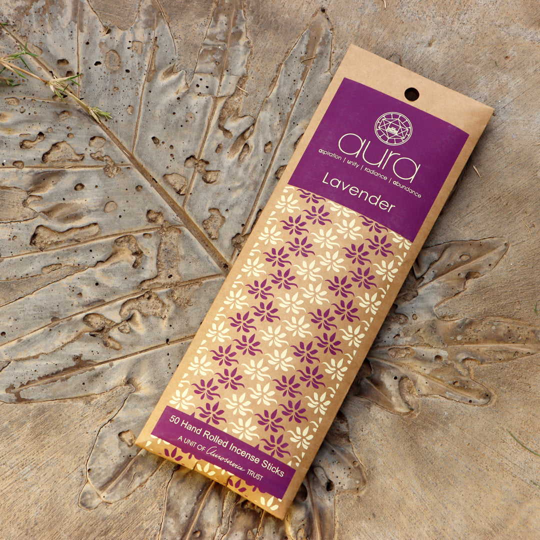 natural-hand-made-wood-lavendar-incense-sticks-regular-unique-fragrance--n-aura-store-pondicherry