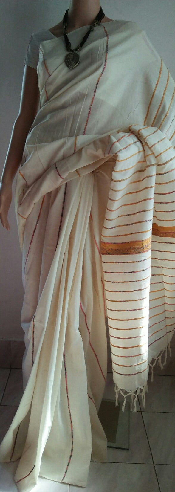 Cotton Handloom White Khesh Saree